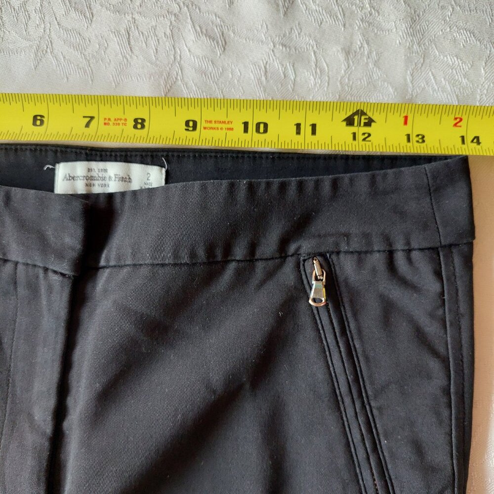 Abercrombic & Fitch Women's Stretchy Skinny Black Pants, Size 2 - Picture 6 of 8